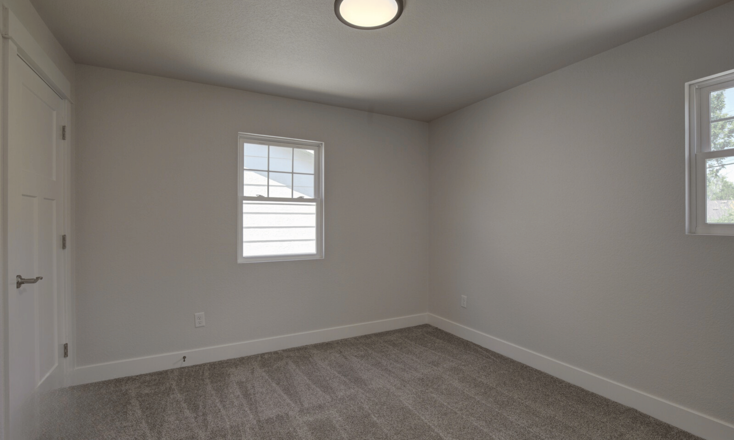 2737 S Odell (7).png