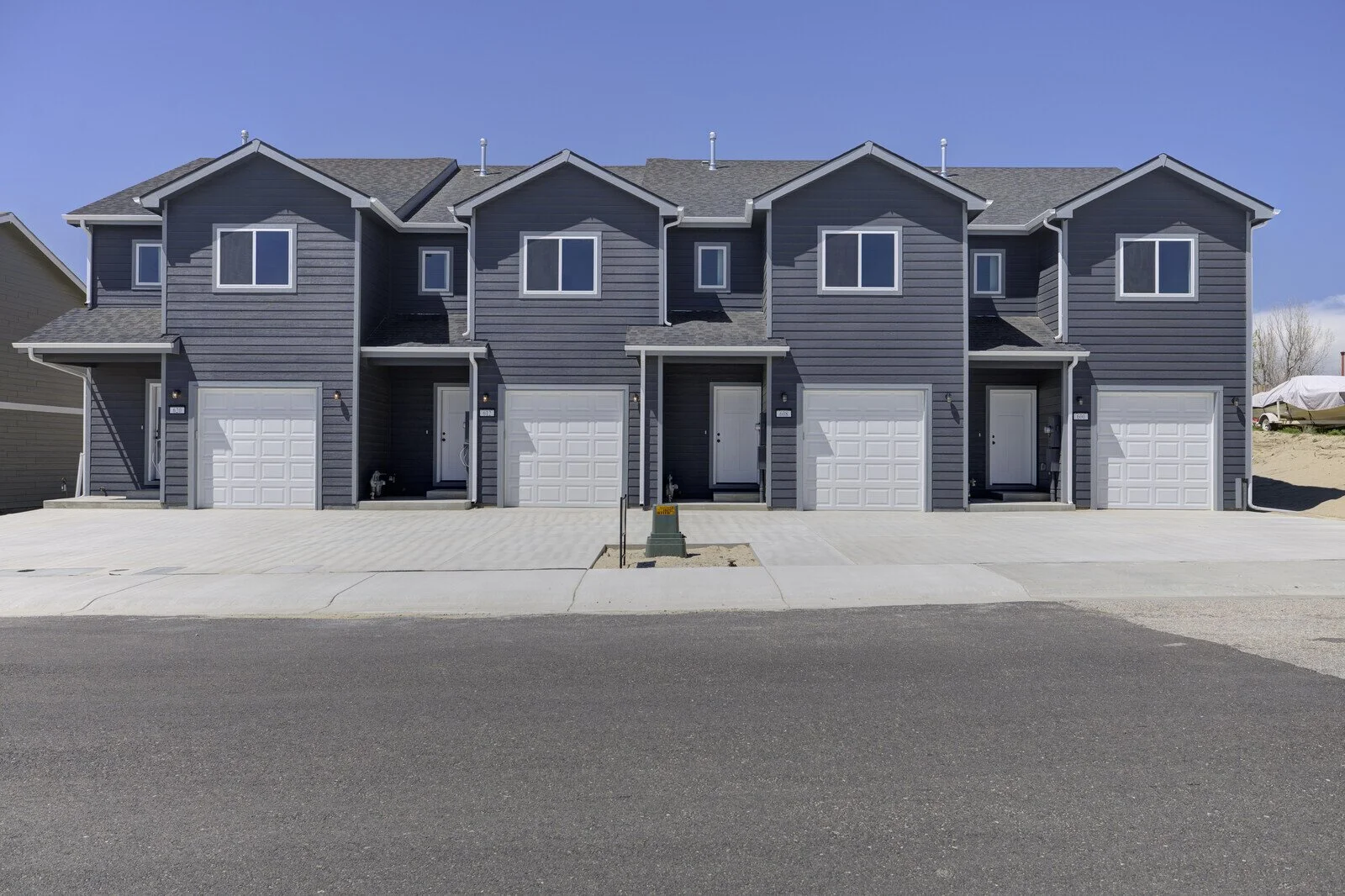 600 - 620 Badger.jpg