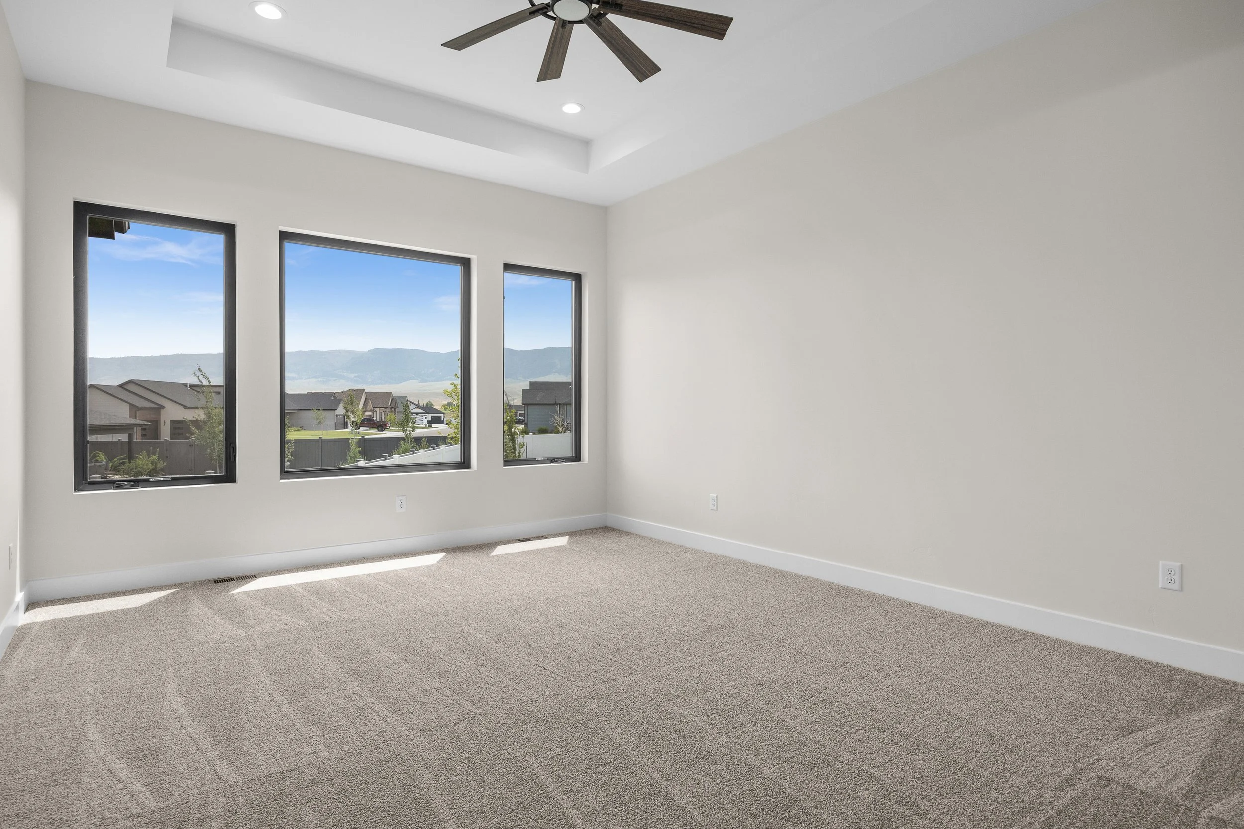 2735 Heathrow-18.jpg