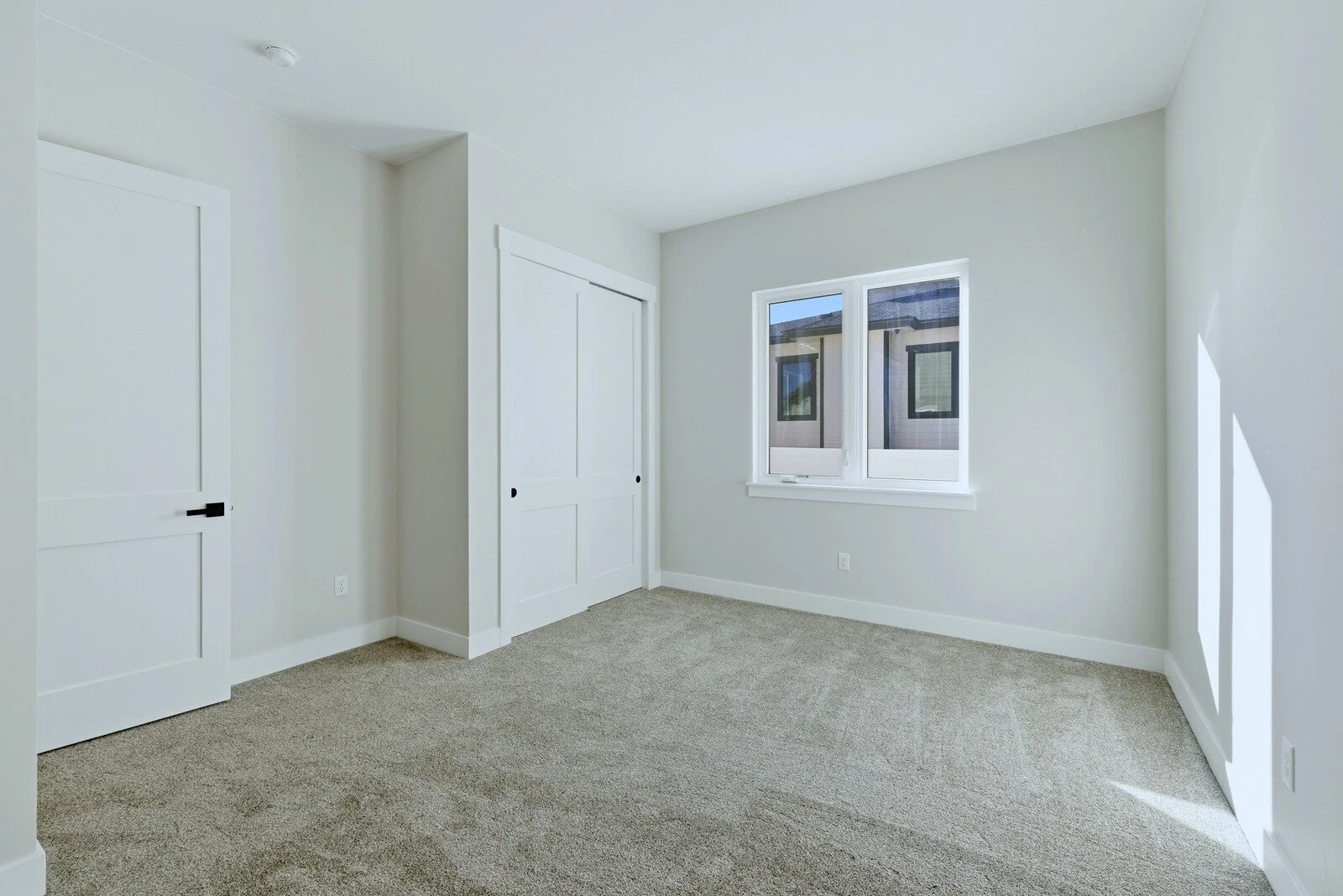 2665 Berkshire (8).jpg