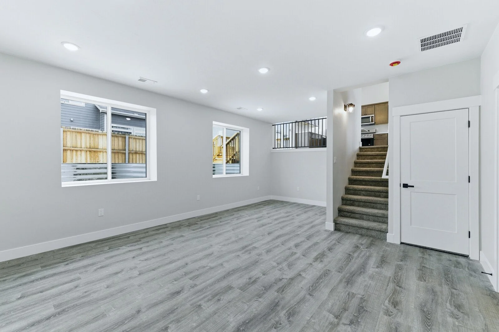 6130 Stillwater (26).jpg