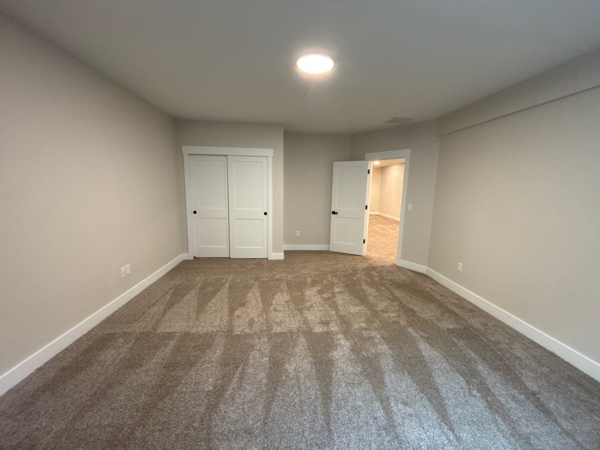 2665 Berkshire (11).jpg