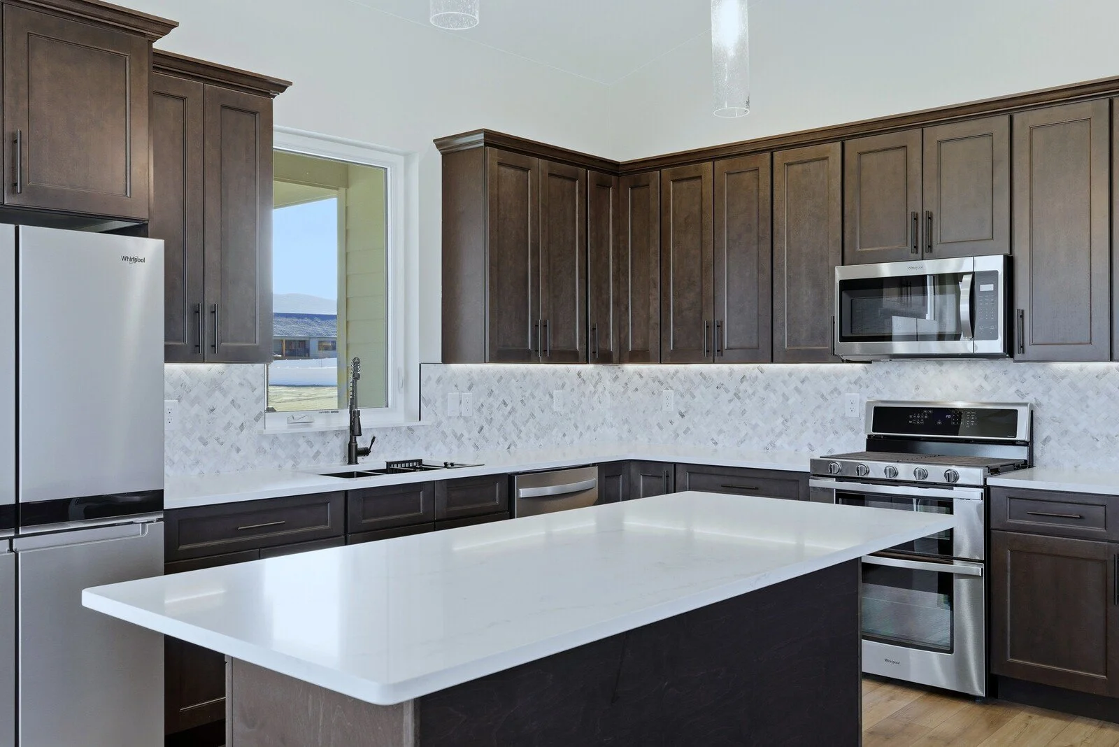 2665 Berkshire (19).jpg