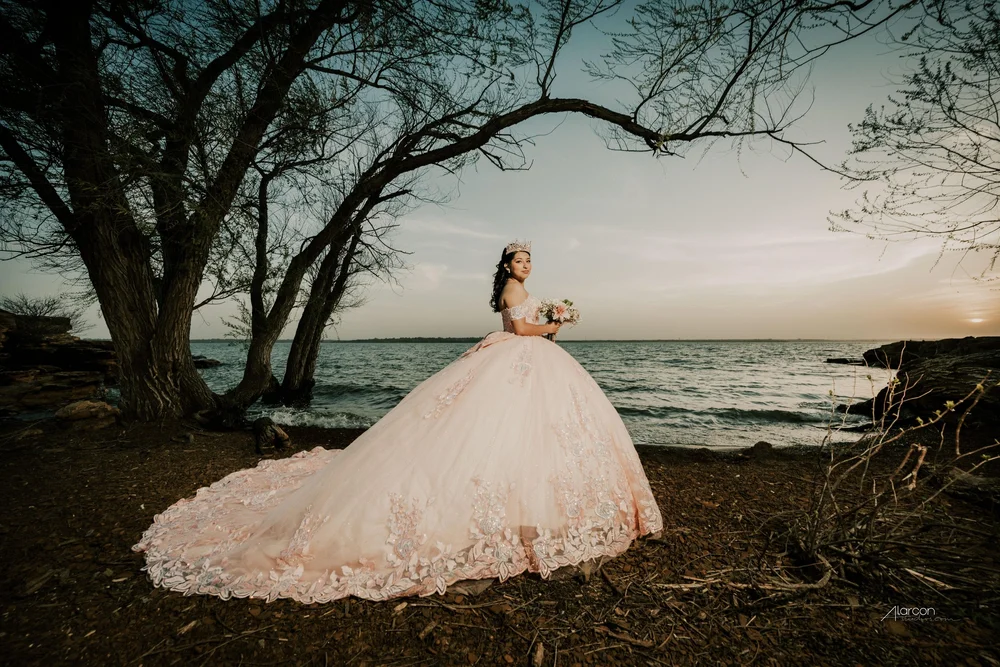 Murrell Park Quinceañera Photos in Flower Mound — photograph by XVFifteen