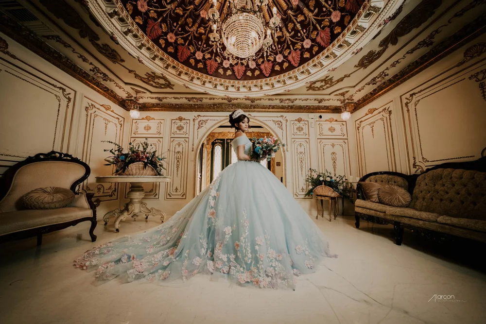Dallas Dreamhaus Quinceañera Photos in Fort Worth — photograph by XVFifteen