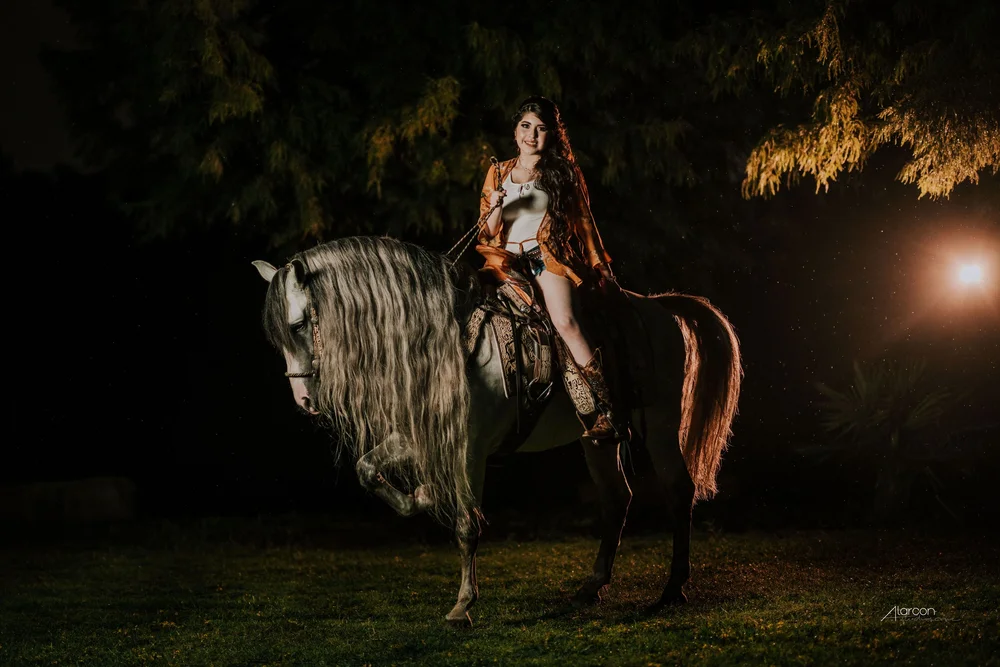 Quinceañera Portraits After Dark at Rancho Las 4 Riatas — XVFifteen
