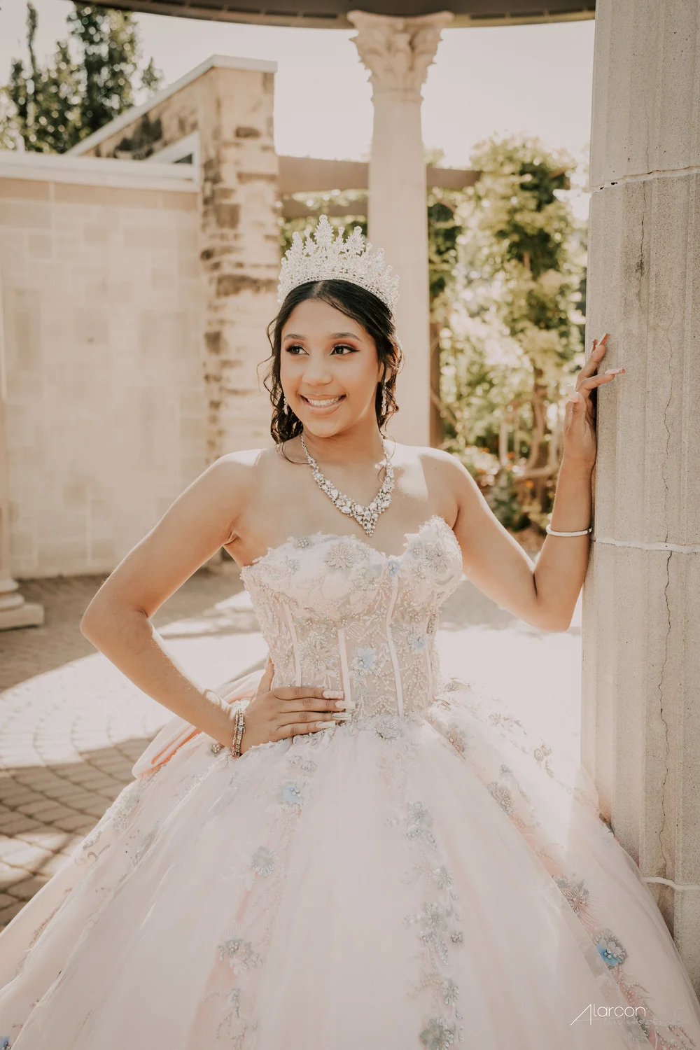 Sunken Gardens Quinceañera Photos in Lincoln — photograph by XVFifteen