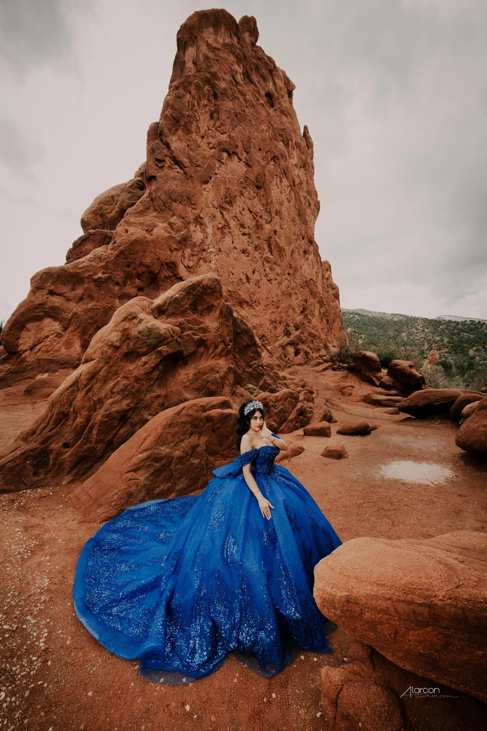 Garden of the Gods Quinceañera Photos — photograph by XVFifteen