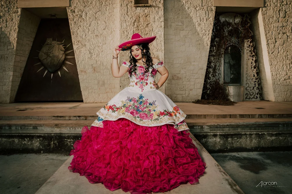 Tower of the Americas Quinceañera Photos — photograph by XVFifteen
