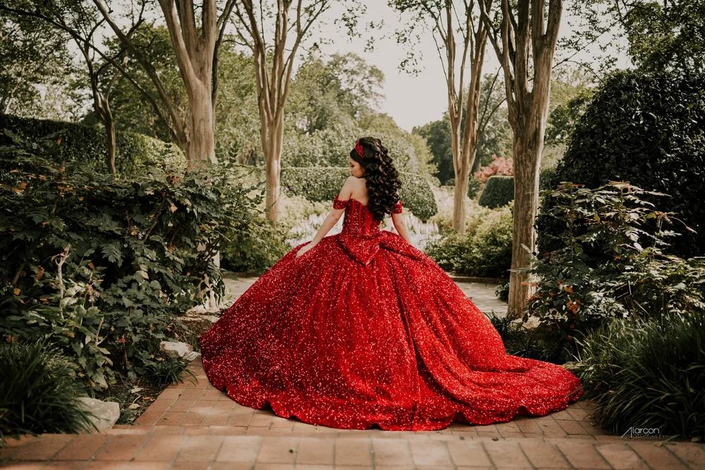 Dallas Arboretum Quinceañera Photos — photograph by XVFifteen