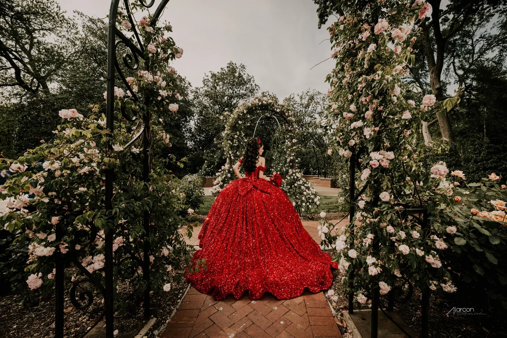 Dallas Arboretum Quinceañera Photos — photograph by XVFifteen