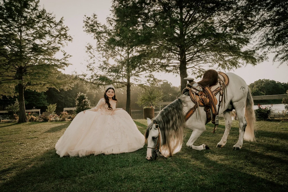 Rancho Las 4 Riatas Quinceañera Photos — photograph by XVFifteen