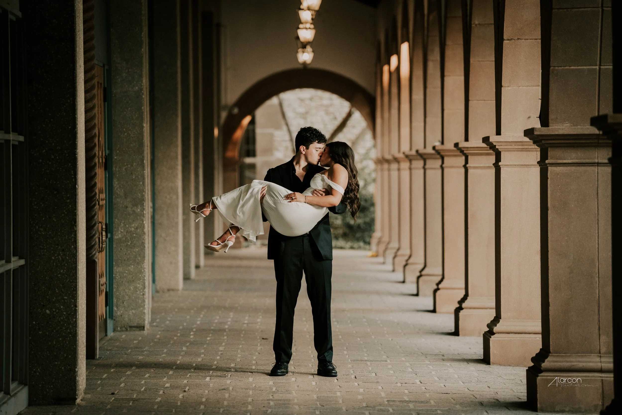 AS104108-Edit-min.jpg