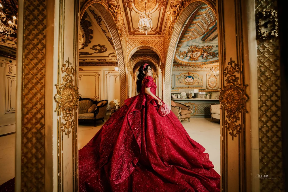 Dallas Dreamhaus Quinceañera Photos in Fort Worth — photograph by XVFifteen