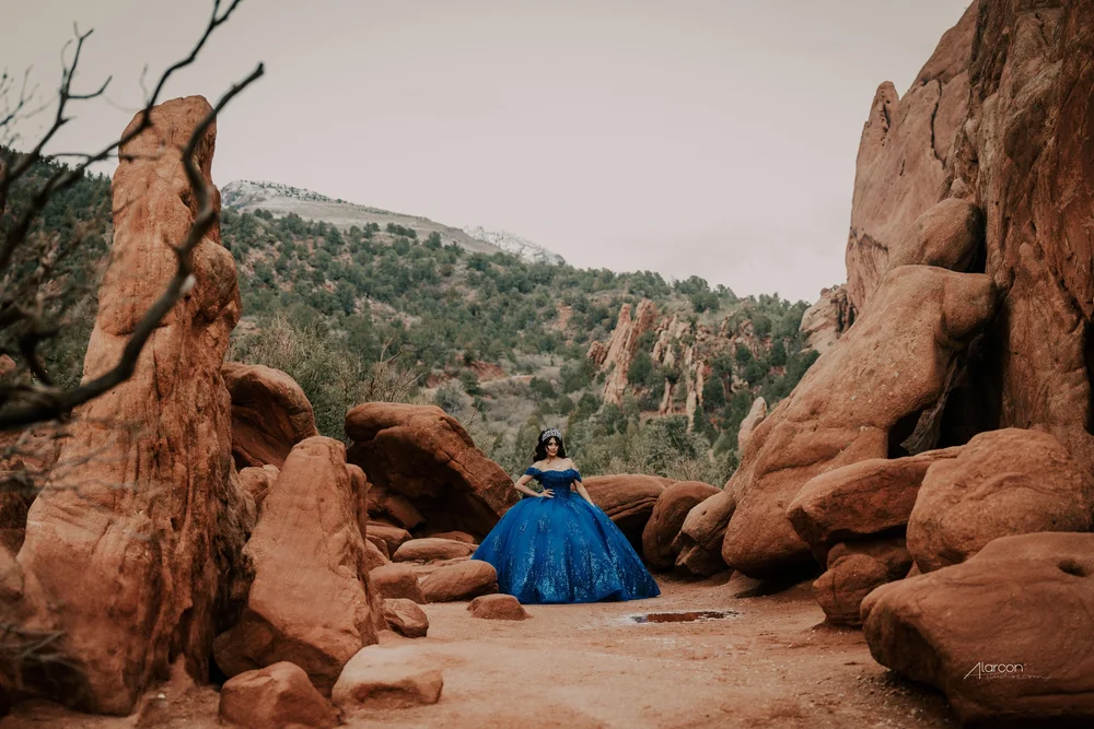 Garden of the Gods Quinceañera Photos — photograph by XVFifteen