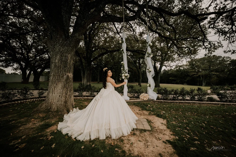The Springs in Valley View: Quinceañera Venue — photograph by XVFifteen