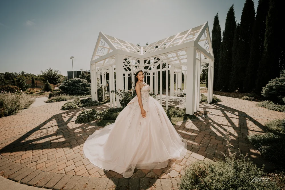 Sunken Gardens Quinceañera Photos in Lincoln — photograph by XVFifteen