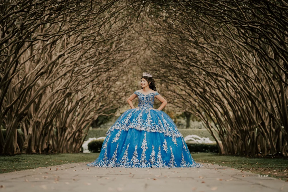 Dallas Arboretum Quinceañera Photos