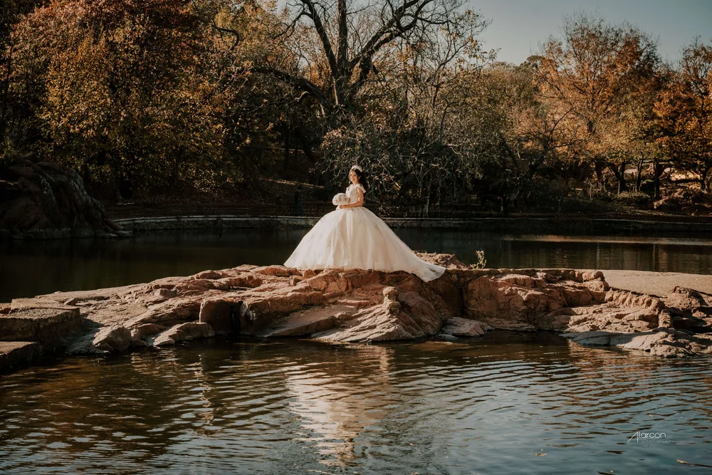 Medicine Park Quinceañera Photos in Oklahoma — photograph by XVFifteen