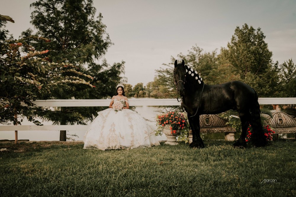 Rancho Las 4 Riatas Quinceañera Photos — photograph by XVFifteen