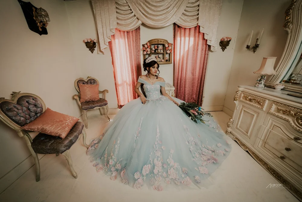 Dallas Dreamhaus Quinceañera Photos in Fort Worth — photograph by XVFifteen