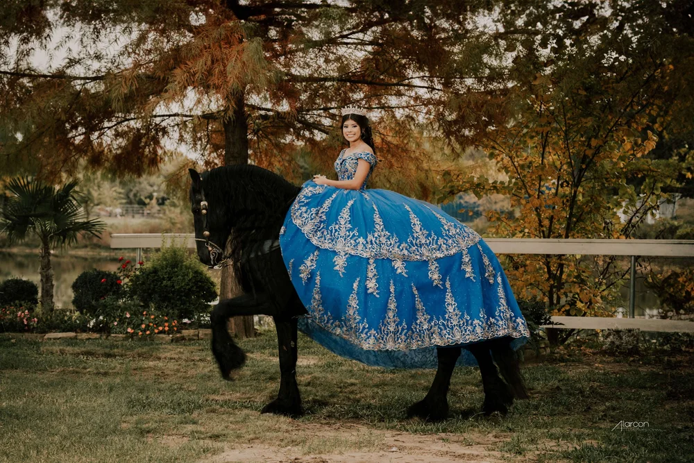 Rancho Las 4 Riatas Quinceañera Photos — photograph by XVFifteen