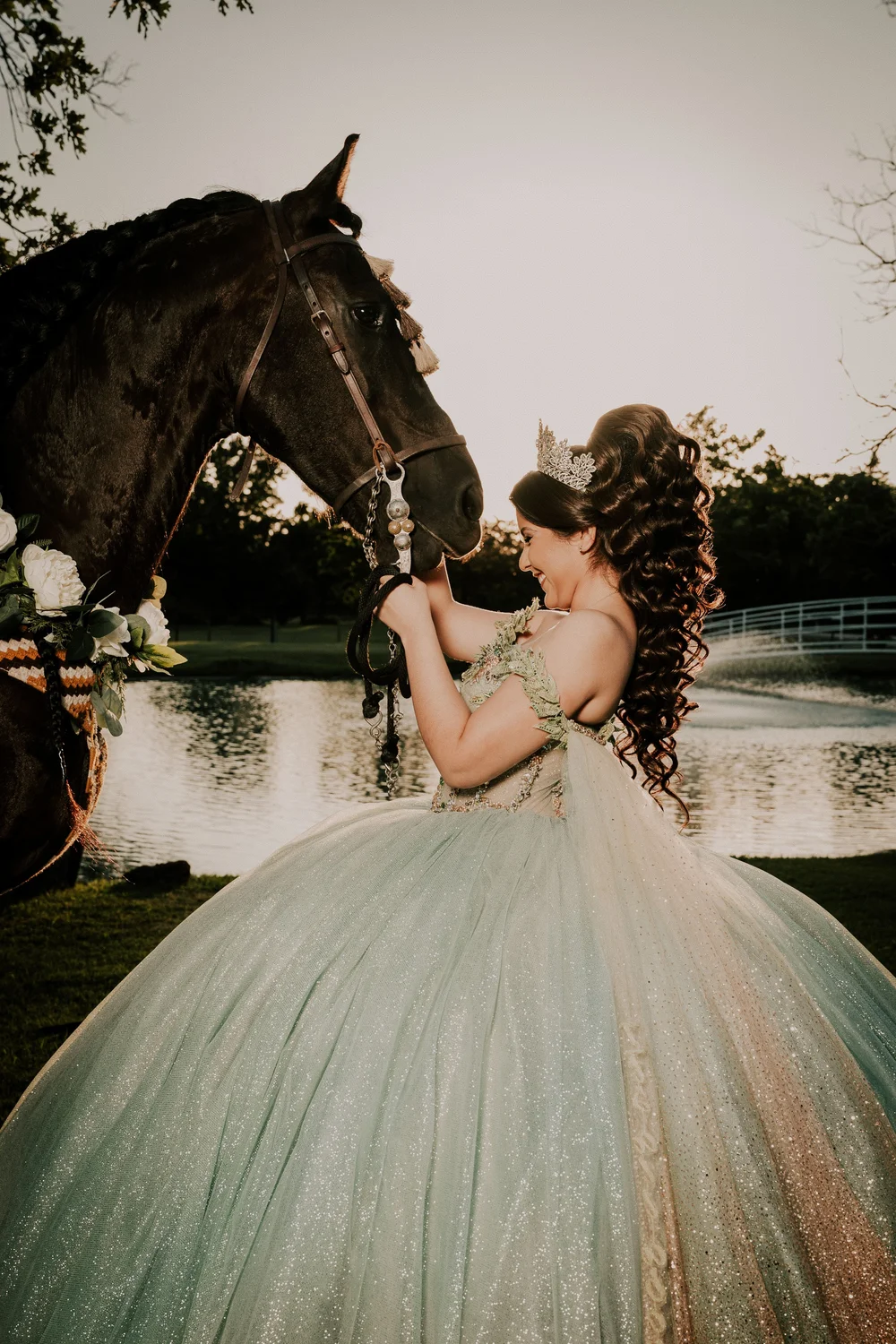 Rancho Las Chinas Quinceañera Photos in Quinlan — photograph by XVFifteen