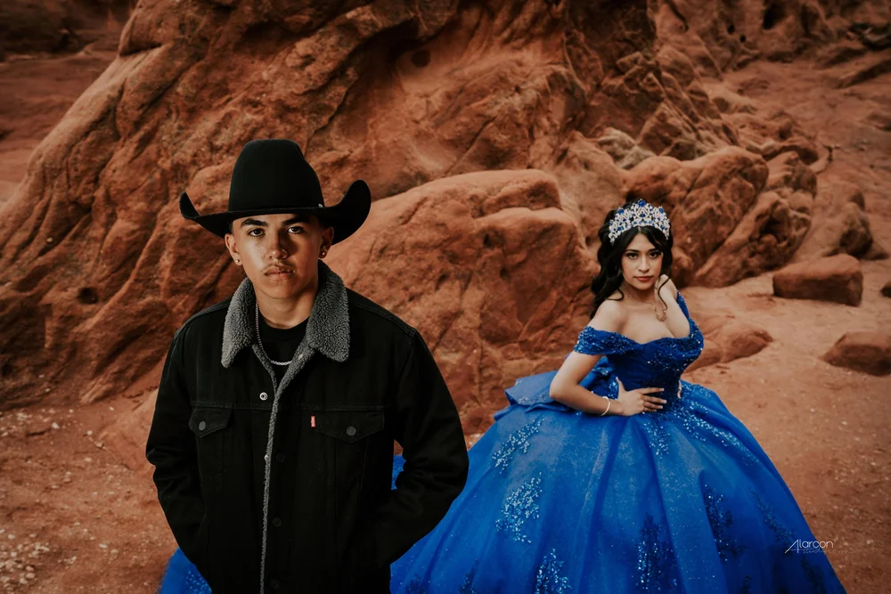 Garden of the Gods Quinceañera Photos — photograph by XVFifteen