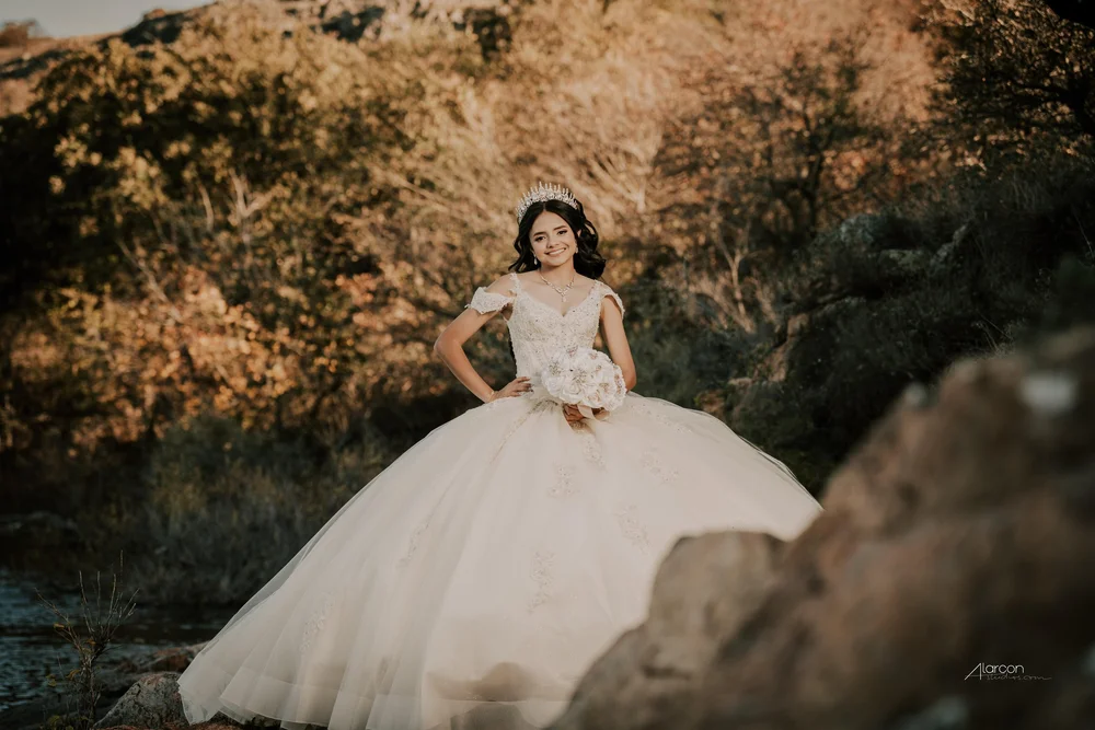 Medicine Park Quinceañera Photos in Oklahoma — photograph by XVFifteen