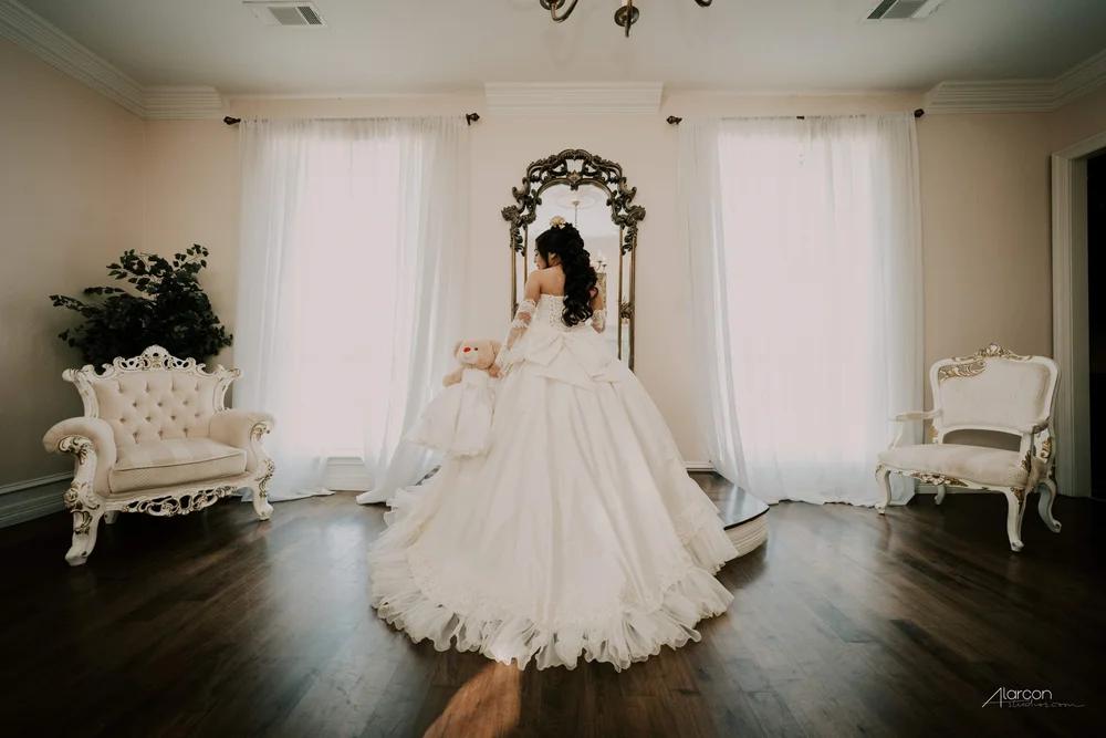 The Springs in Valley View: Quinceañera Venue — photograph by XVFifteen