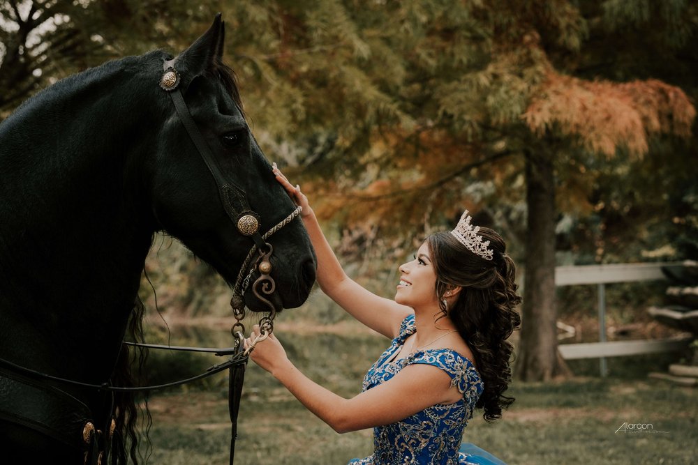 Rancho Las 4 Riatas Quinceañera Photos — photograph by XVFifteen