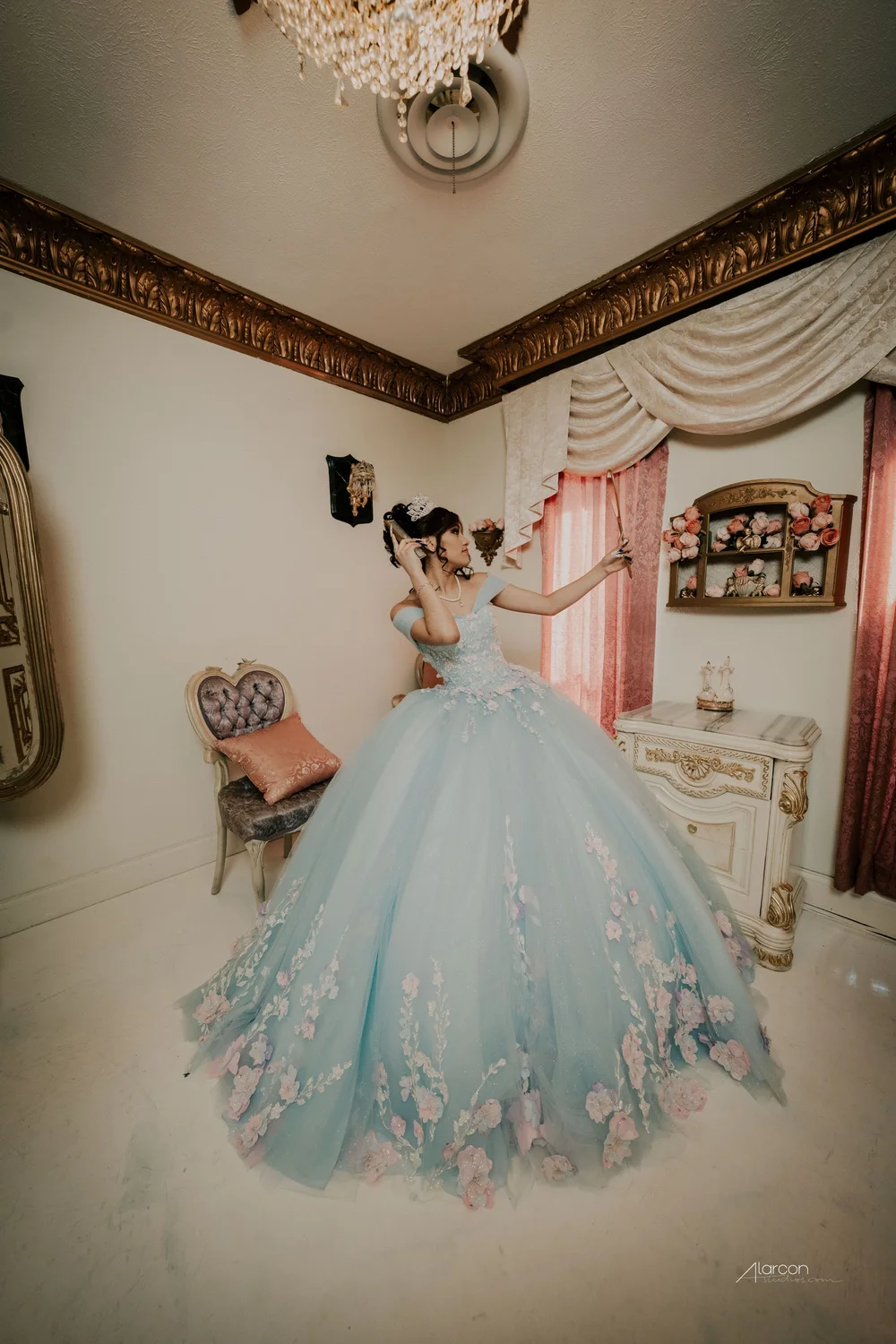 Dallas Dreamhaus Quinceañera Photos in Fort Worth — photograph by XVFifteen