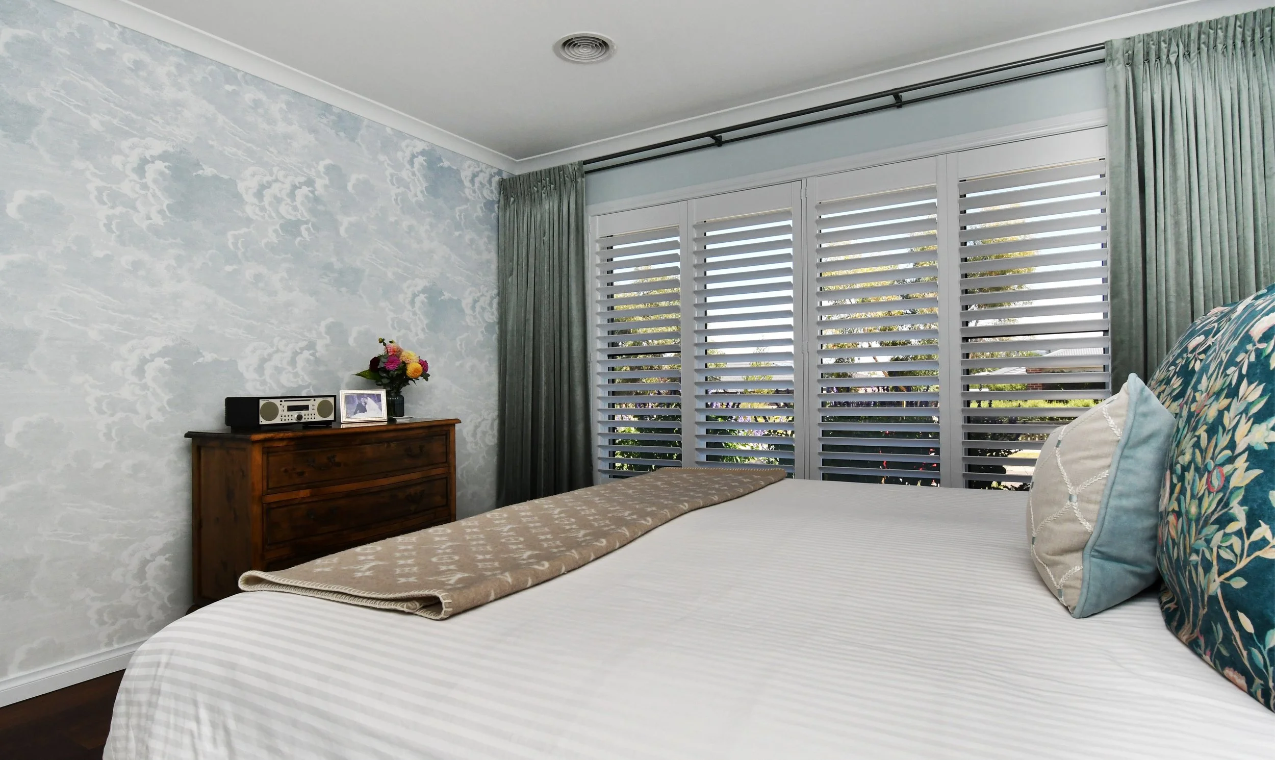 Cloudview Master Bedroom Wallpaper.jpeg