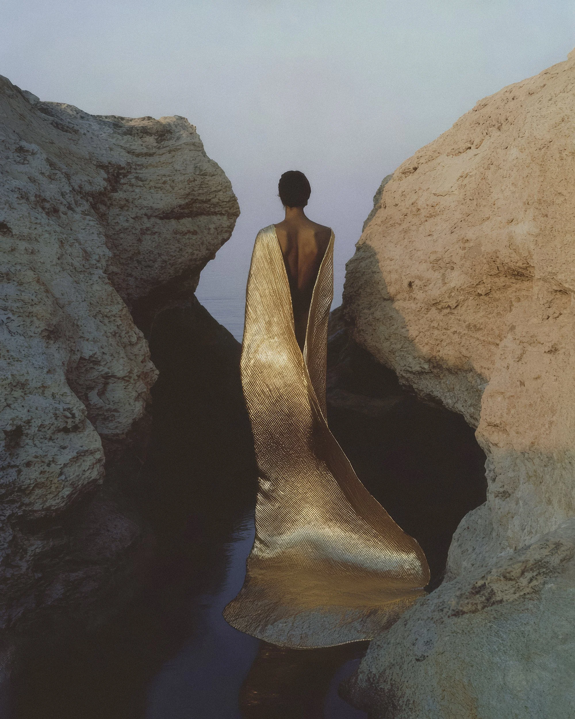 CONTRASTS — Seongsu Extension,  Marius Troy Solo Presentation