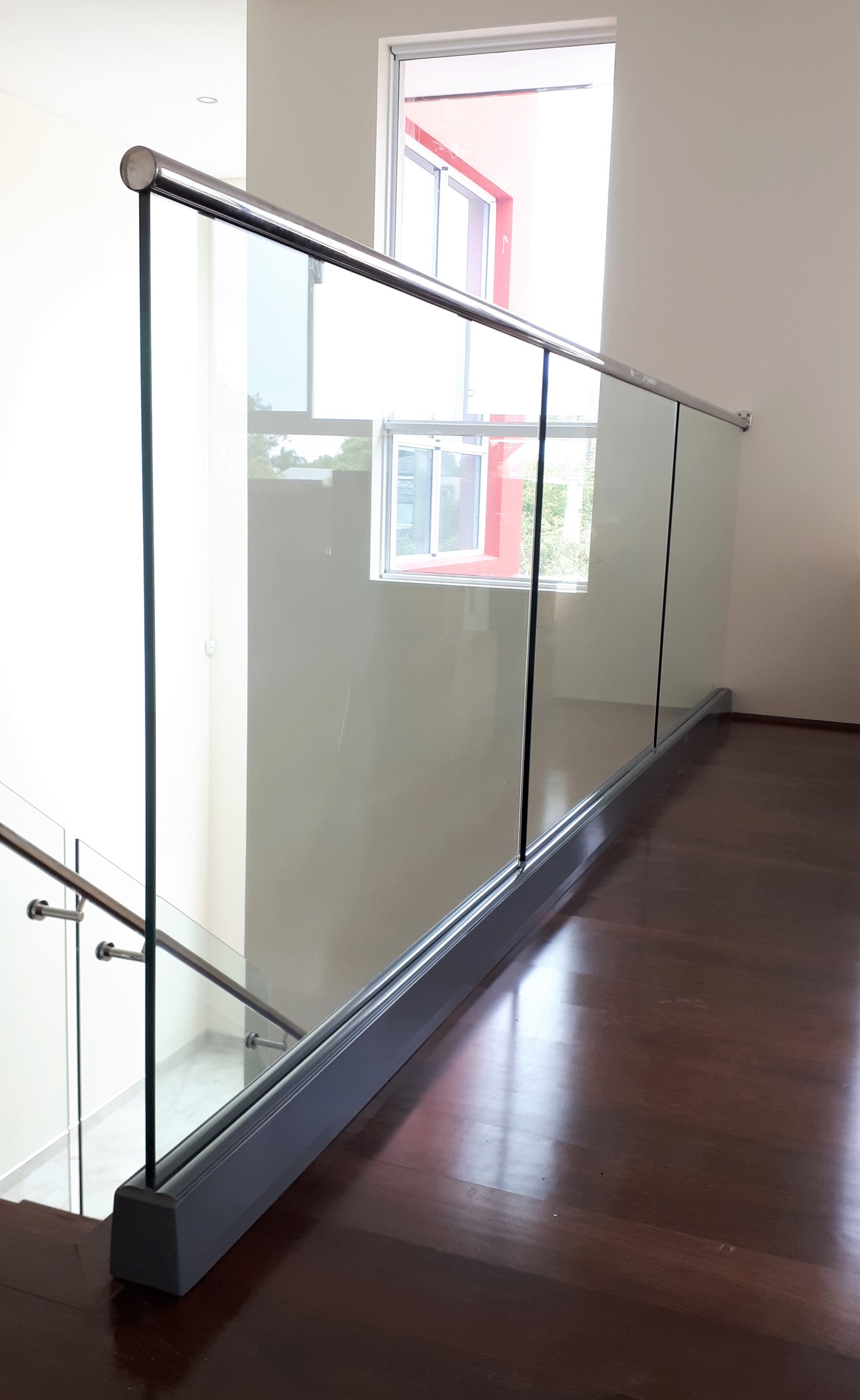Groove with Top Fixed 50 Dia Stainless Handrail 1..jpg