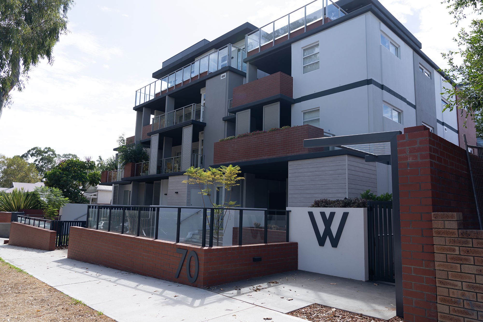 Apartment Balustrading3.jpg