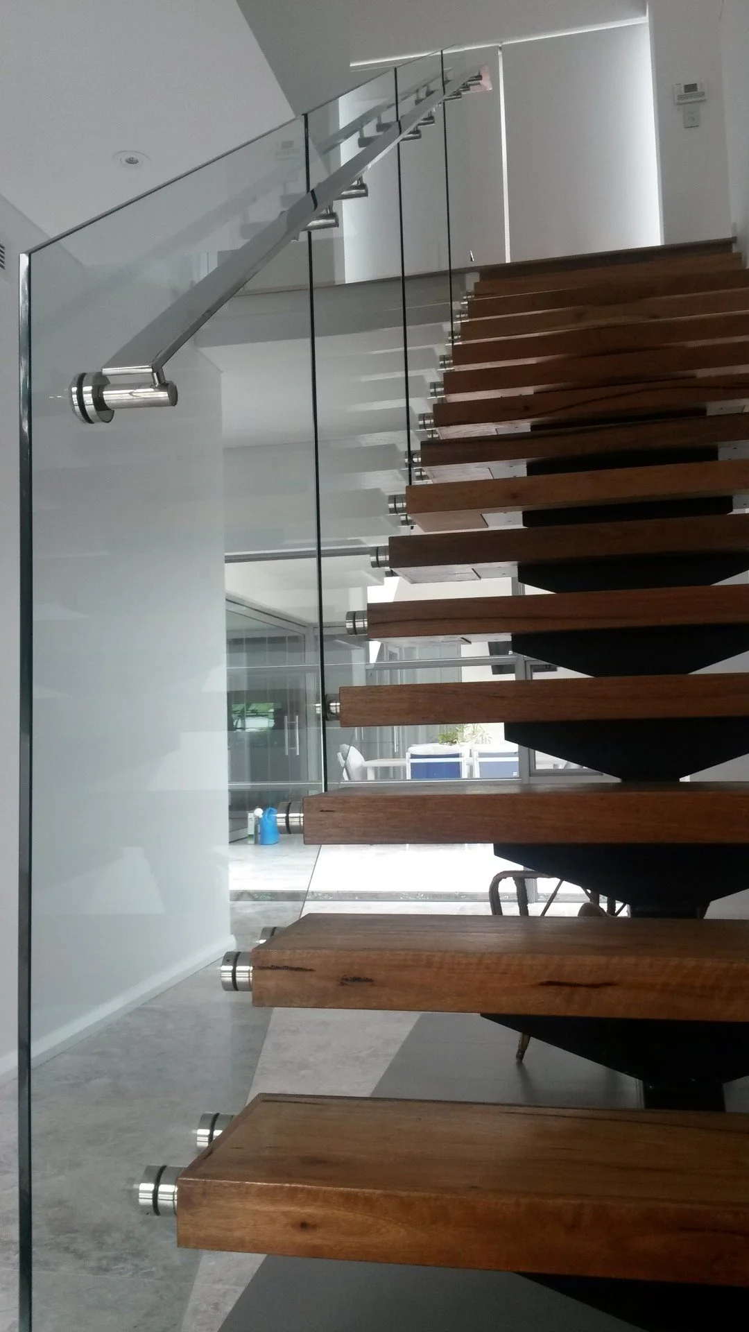 Planar - Spine Stairs.jpg