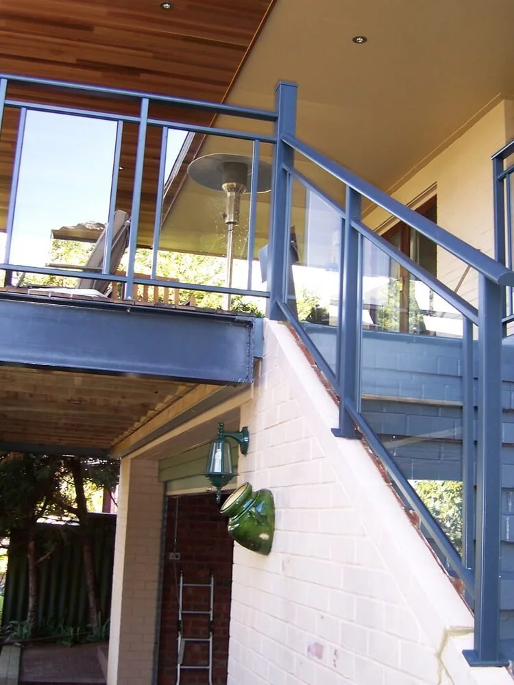 Traditional - balcony and external stairs 1.JPG