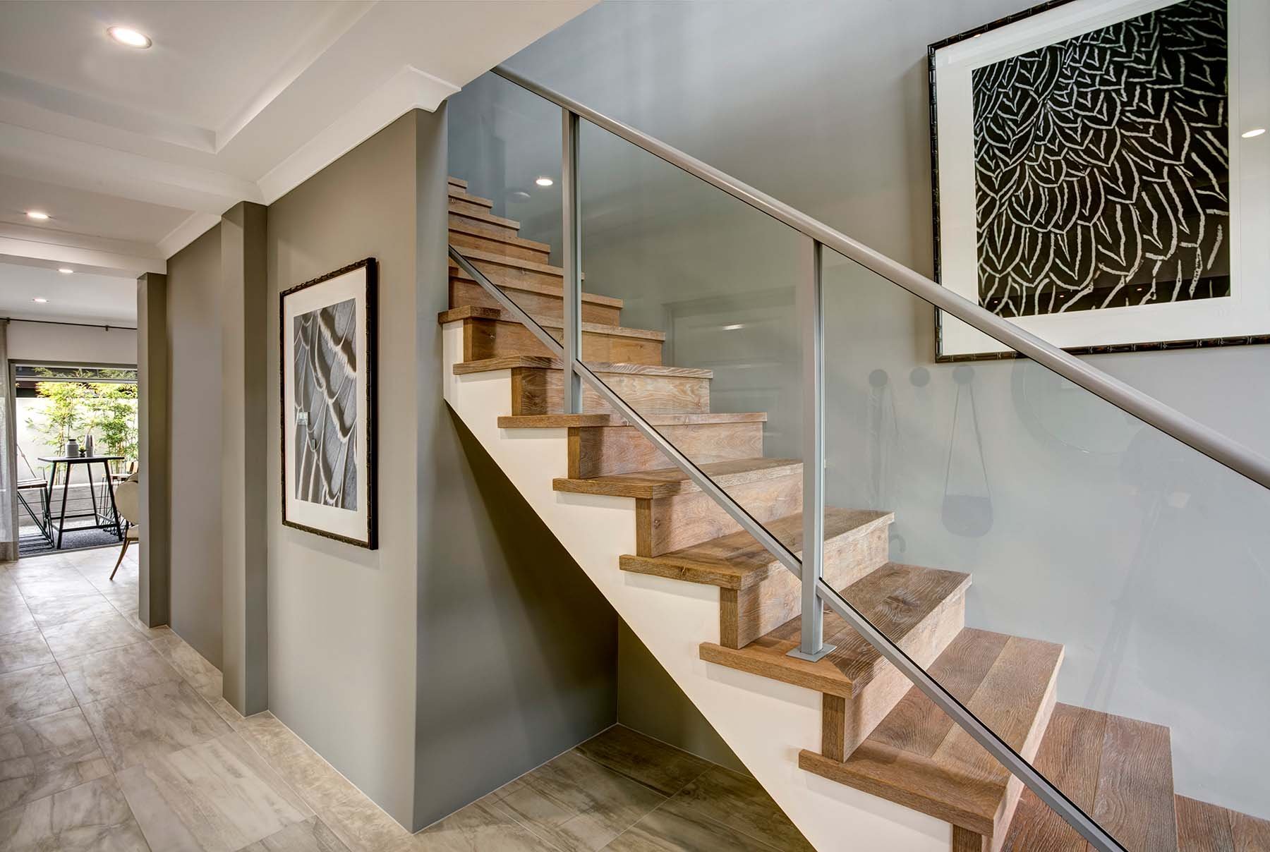 Vista with Slimview Handrail_.jpg