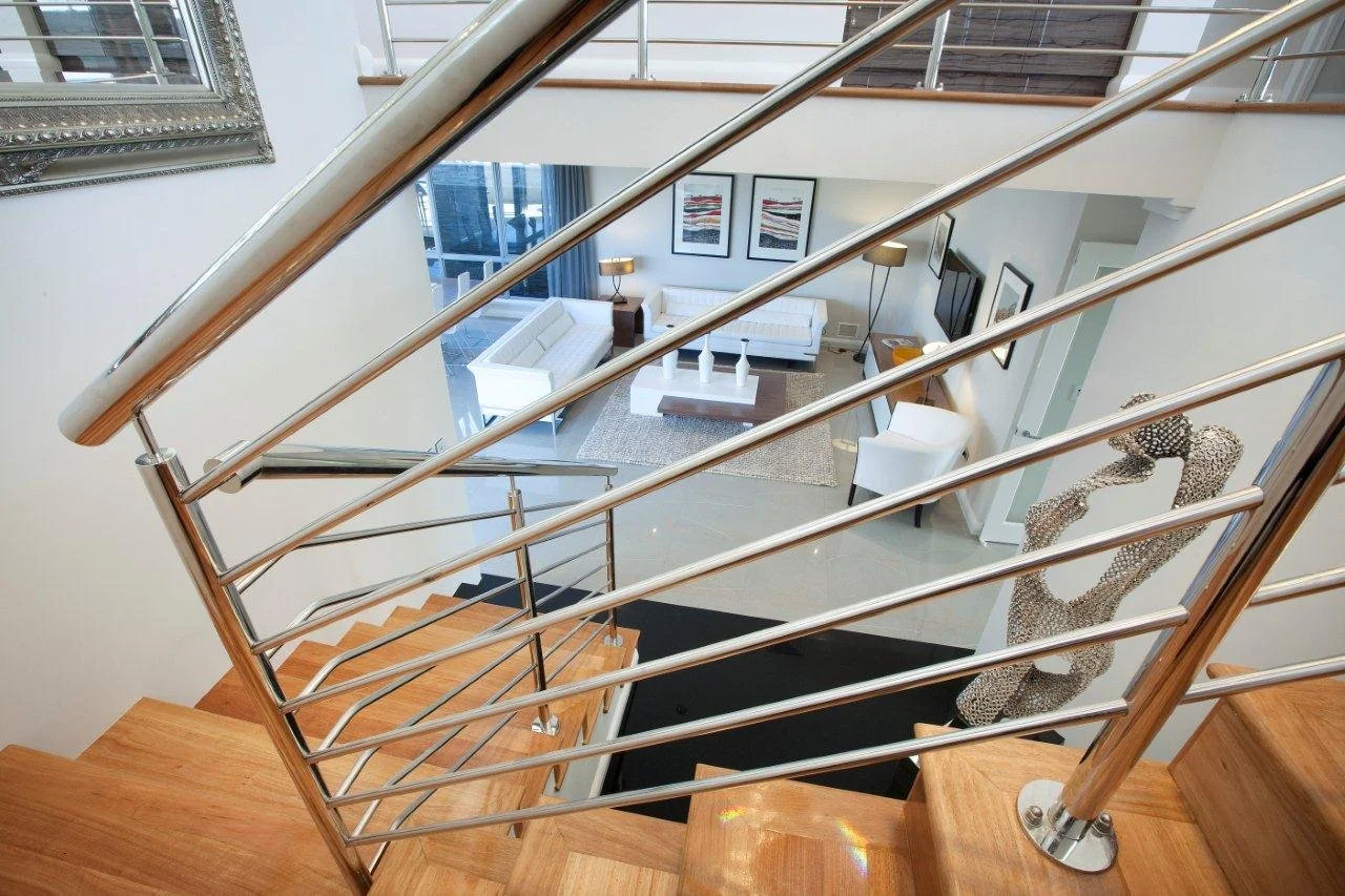 Nautilus With 50 Dia Handrail.jpg