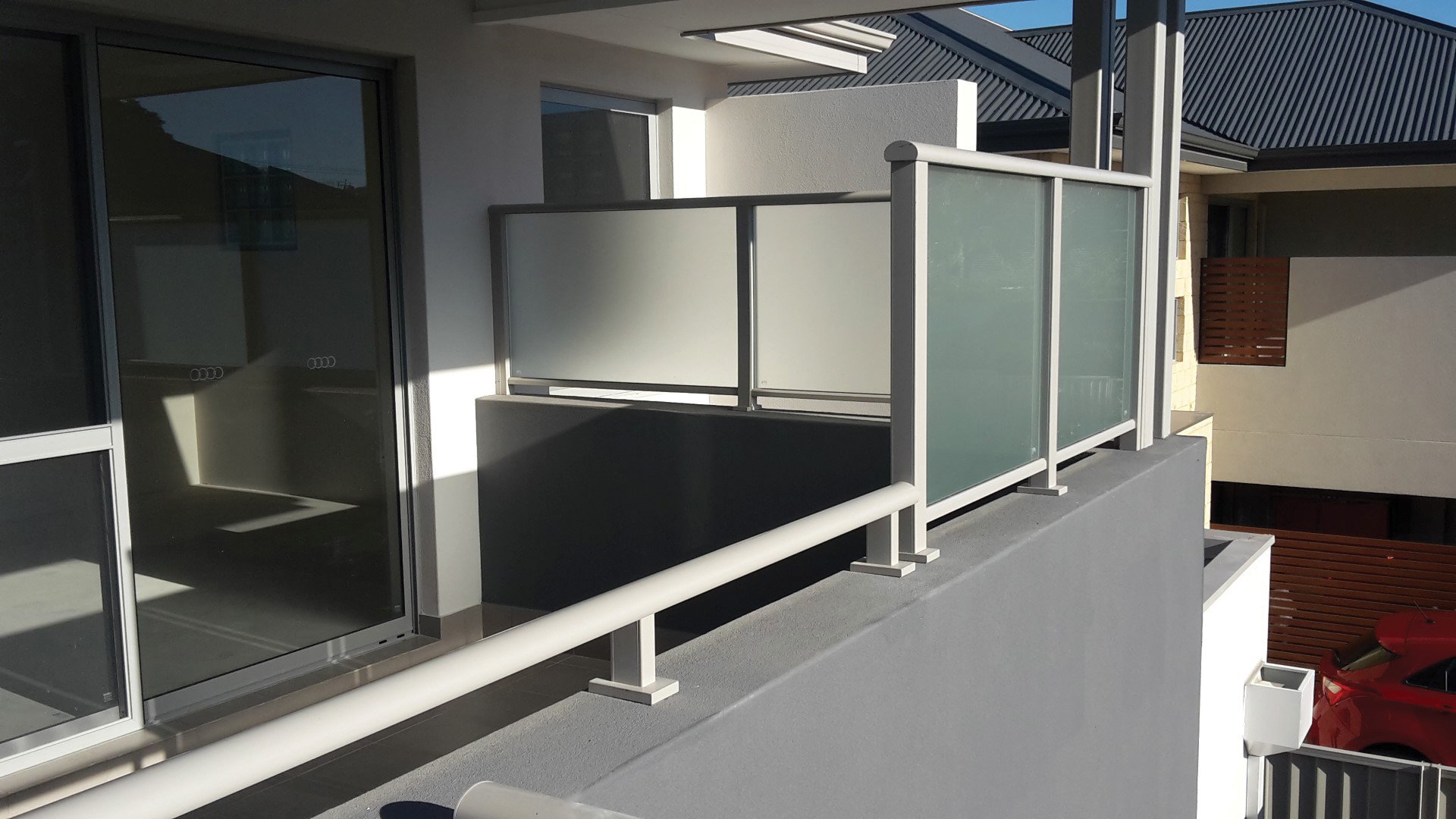 Top Fixed Handrail.jpg