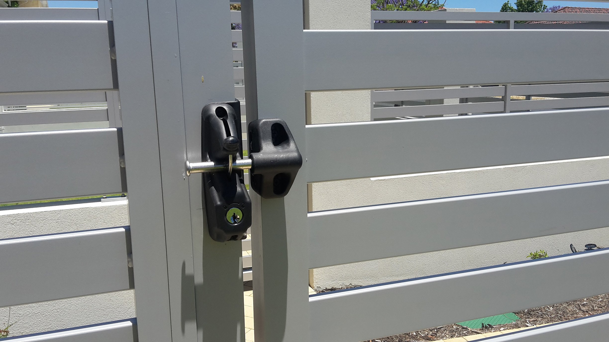 Std Lokk Latch Deluxe - Inside View.jpg