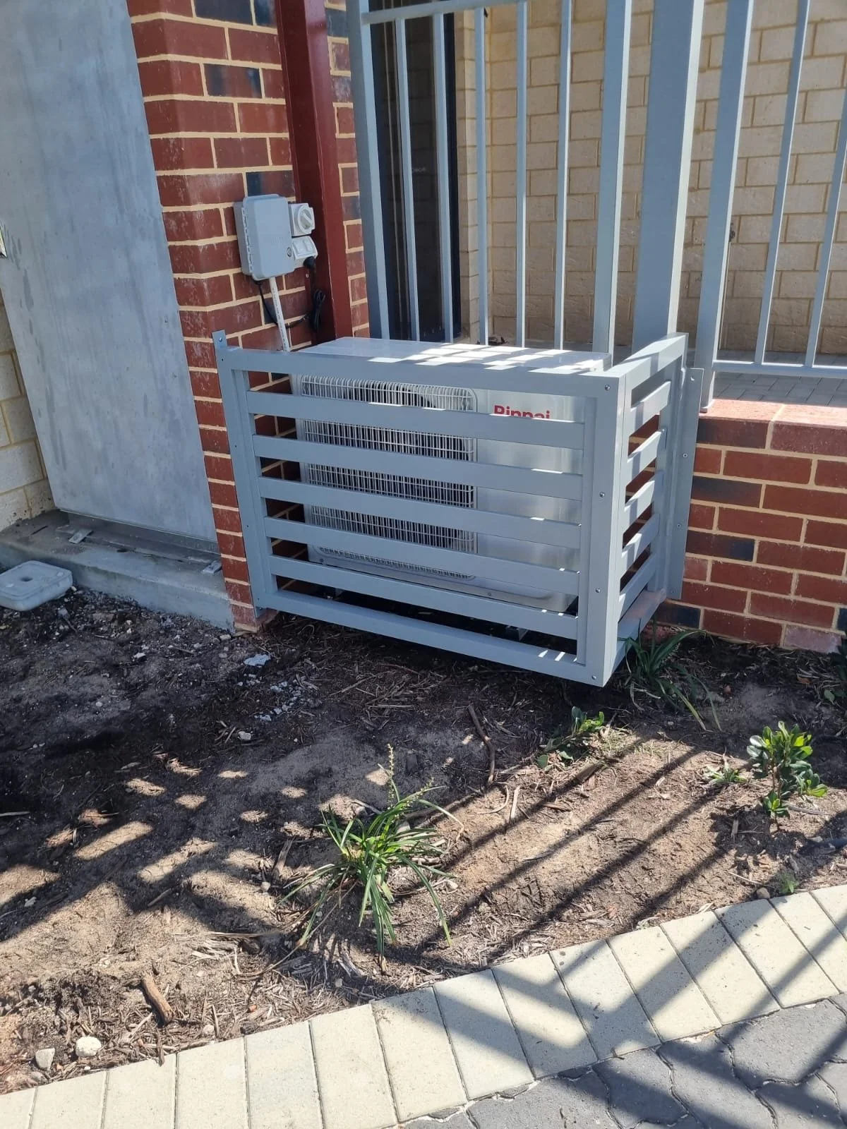 Air conditioning screen.jpg