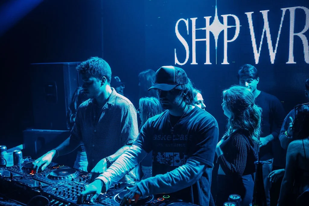 ShipWrek@Vivid-11.jpg