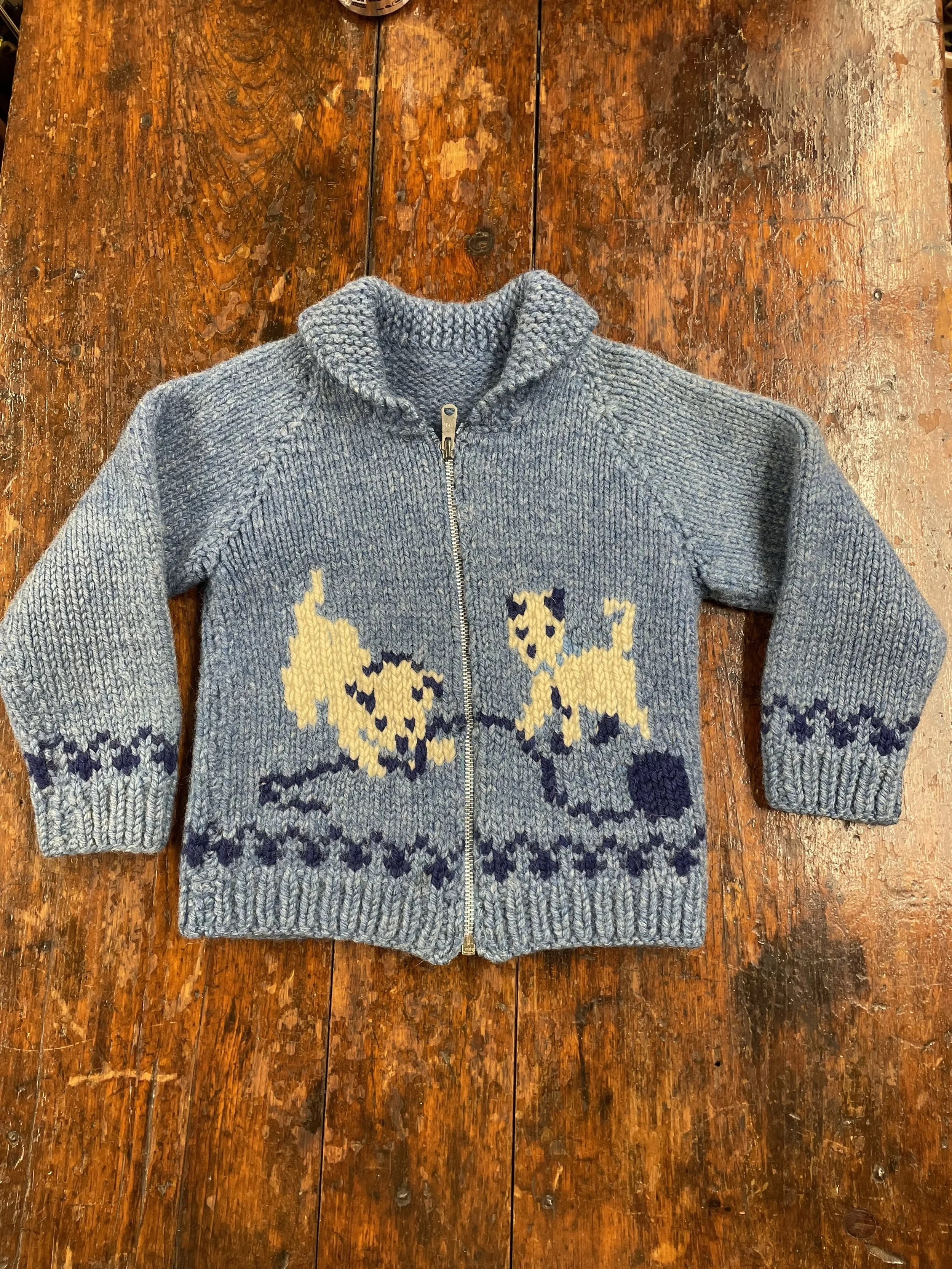 1950s Cowichan Wool Sweater Kitten Motif