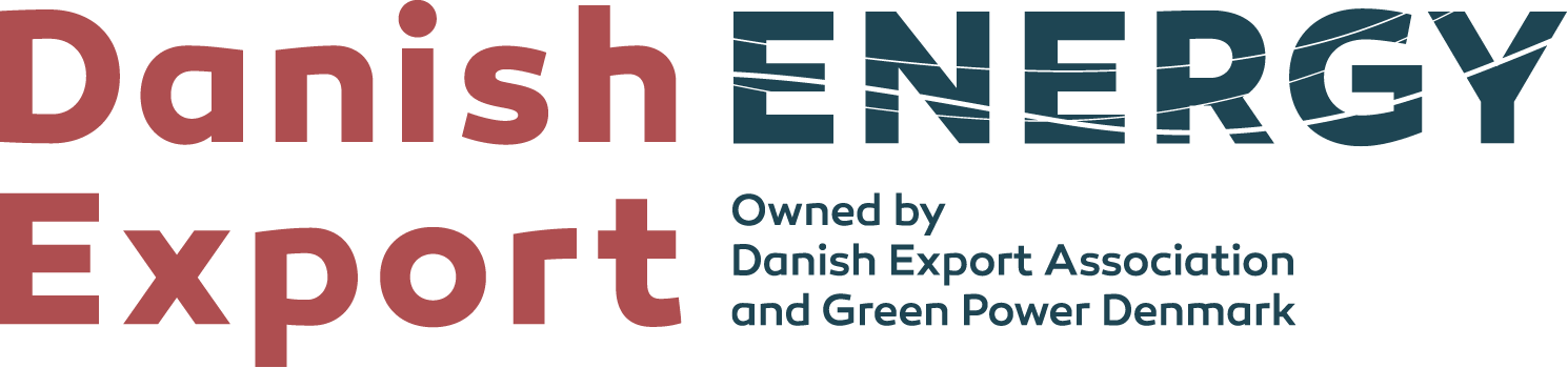 Grafisk logo med ordene 'Danish Energy Export' og tekst 'Owned by Danish Export Association and Green Power Denmark'