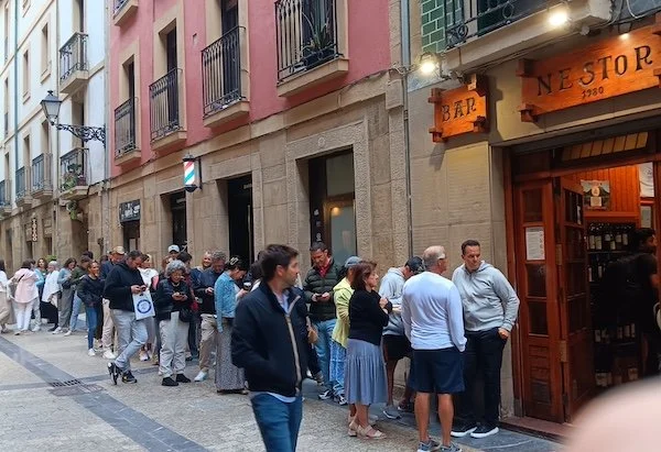 Nestor queue.jpg