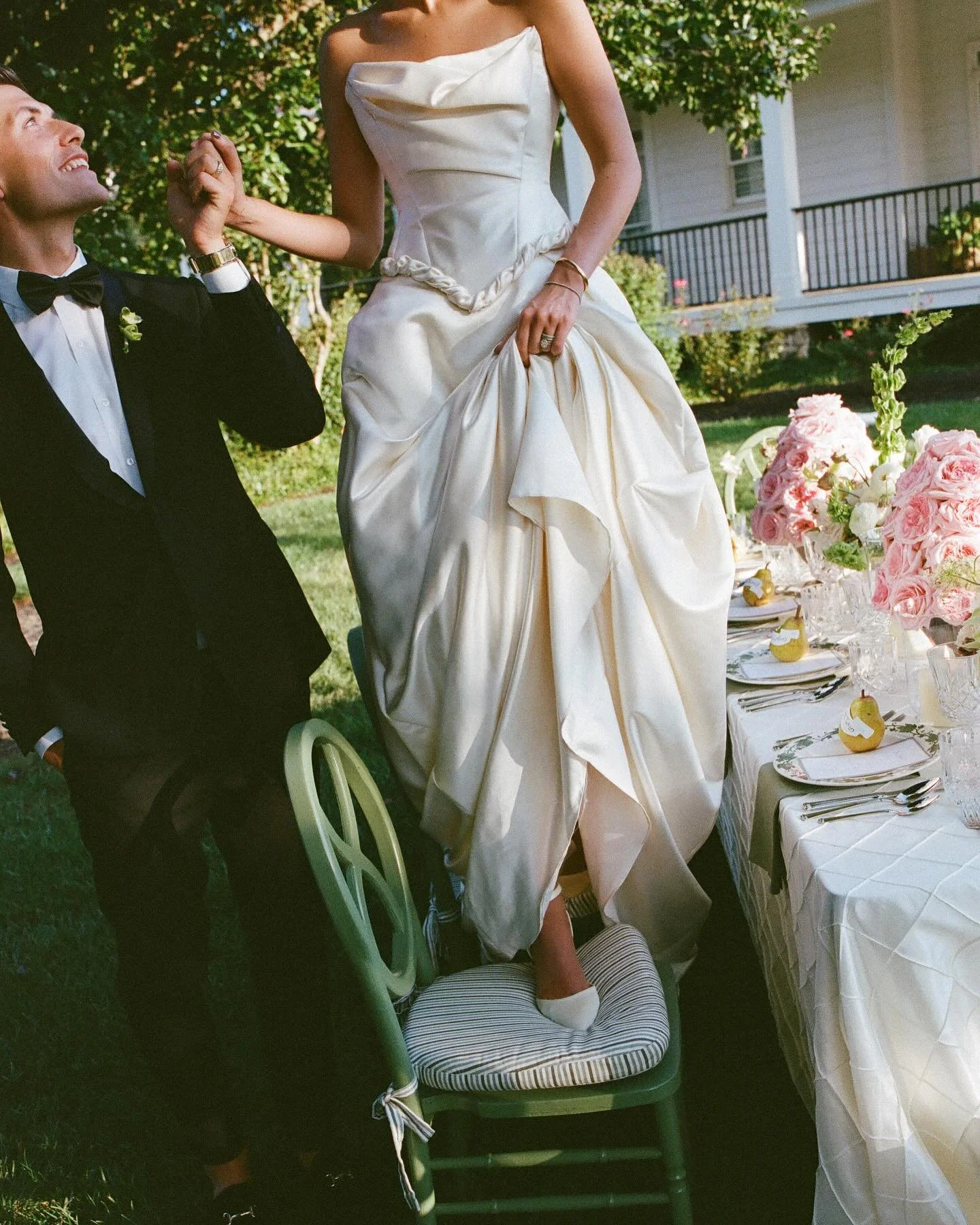 Macie + Cole&rsquo;s fall wedding filled with color and romance ✨

Photographer: @kingobrienphotography
Planner: @breadandbutterevents
Rentals: @party.bound
Florals: @petal_plug 
Makeup: @cathxcreations
Hair: @hairbyesterk
Dress: @dalliancegownrental