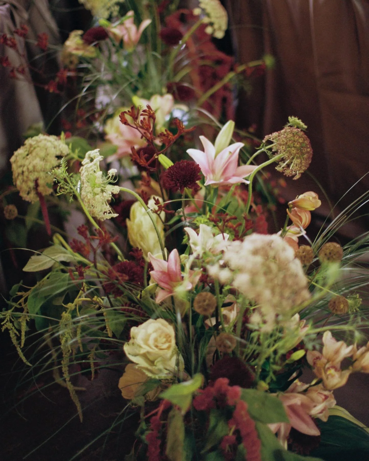 One of our favorite tablescape designs of 2025. Grateful for the artistry we witnessed this year, and so excited for what 2026 will bring ✨