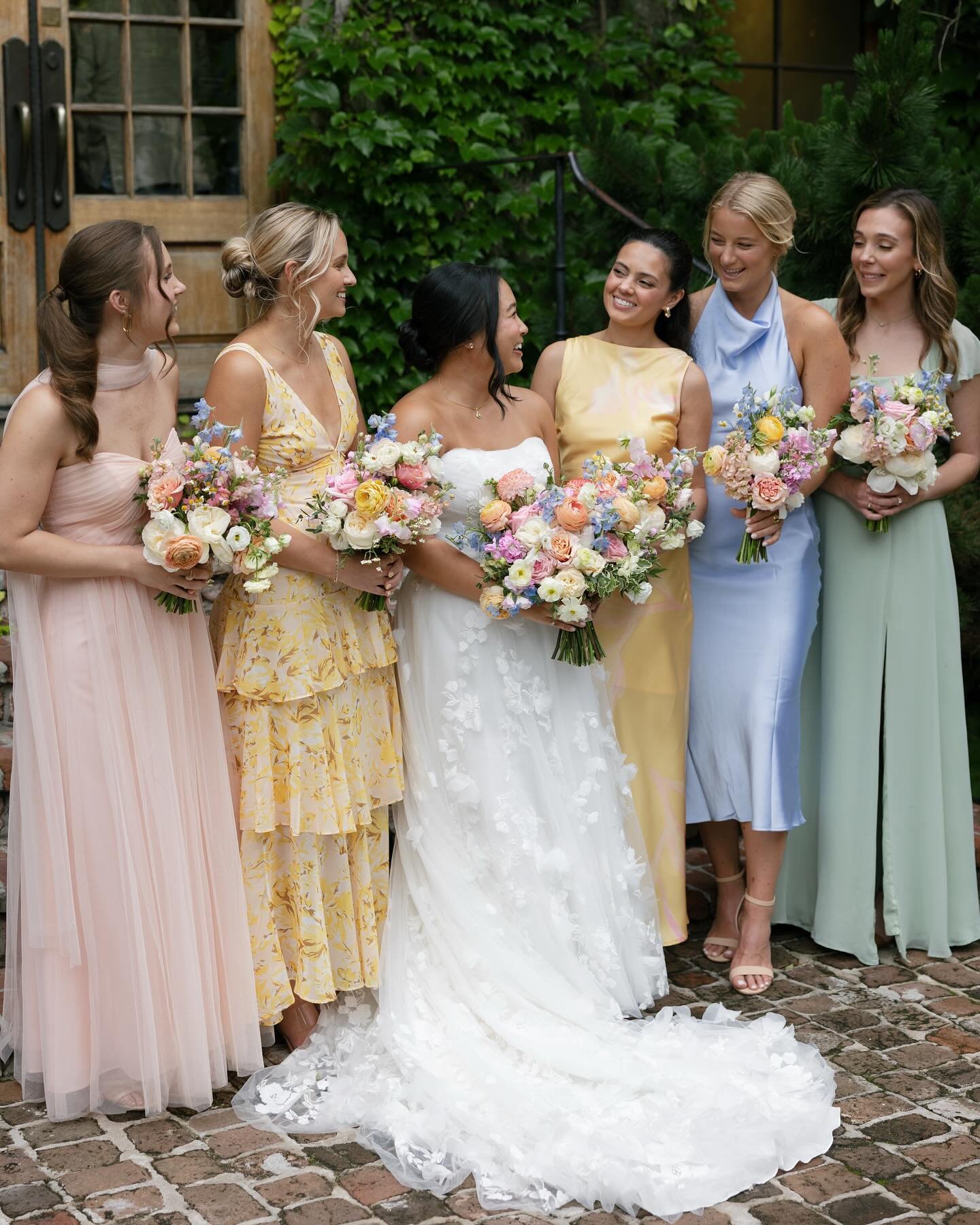 Vira&rsquo;s smile was contagious all day long ✨

Photography: @kingobrienphotography
Venue: @summerourstudio
Hotel: @loewsatl
Planning: @yourbigday_events
Florals: @cam.blosmdesign
HMUA: @hmubymiranda @blissbycandice
Cake: @confectionperfectcakes
Re